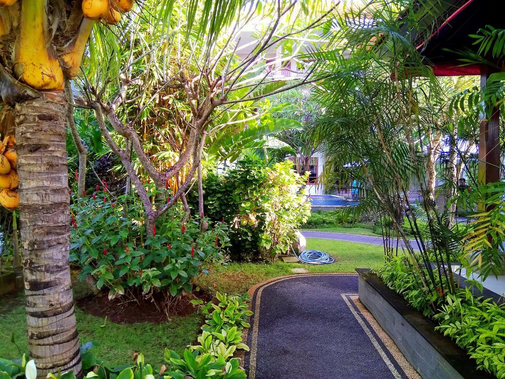 Pondok Anyar Hotel Kuta Lombok Buitenkant foto