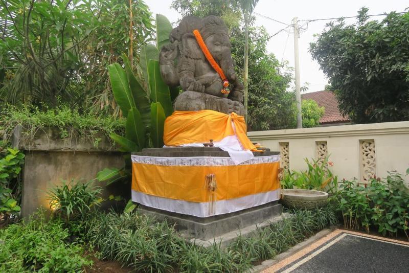 Pondok Anyar Hotel Kuta Lombok Buitenkant foto