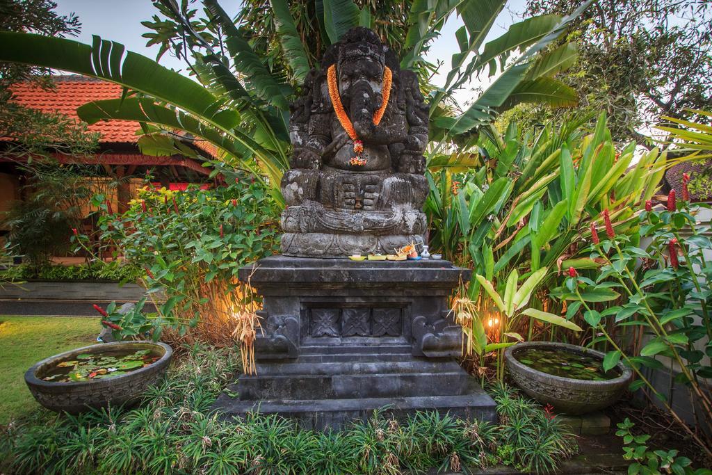 Pondok Anyar Hotel Kuta Lombok Buitenkant foto